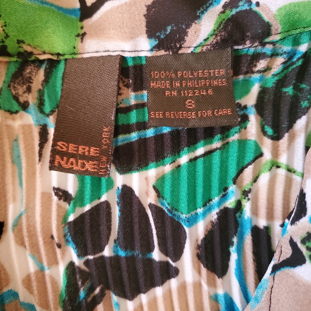 Pleated Blouse - Picture 3 of 5